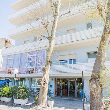 Hotel Mirage ベラーリア・イジェア・マリーナ エクステリア 写真