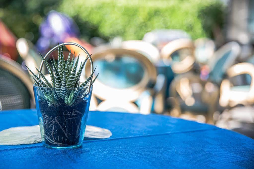 Hotel Mirage ベラーリア・イジェア・マリーナ エクステリア 写真